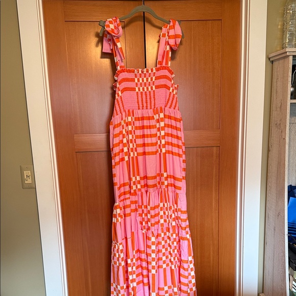 Amazon Dresses & Skirts - Amazon Pink and Orange Patterned Maxi Dress